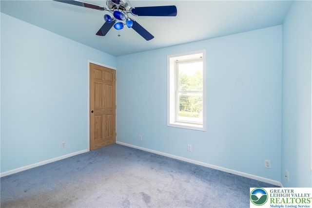 1815 Leithsville Rd, Lower Saucon Twp, PA 18055