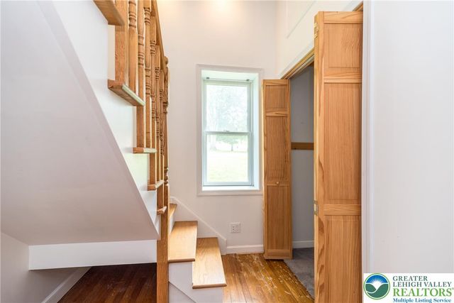 1815 Leithsville Rd, Lower Saucon Twp, PA 18055