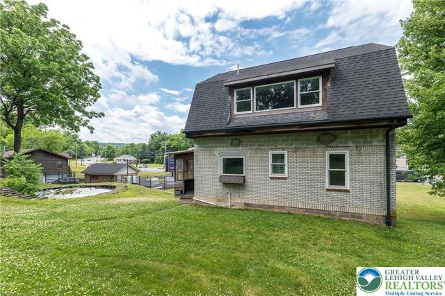 1815 Leithsville Rd, Lower Saucon Twp, PA 18055