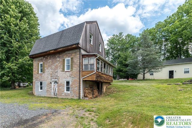 1815 Leithsville Rd, Lower Saucon Twp, PA 18055