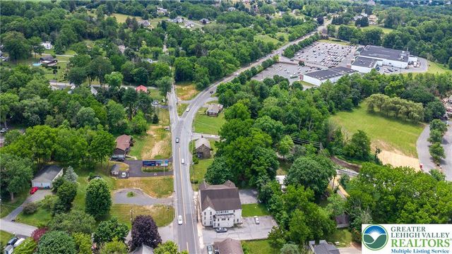 1815 Leithsville Rd, Lower Saucon Twp, PA 18055
