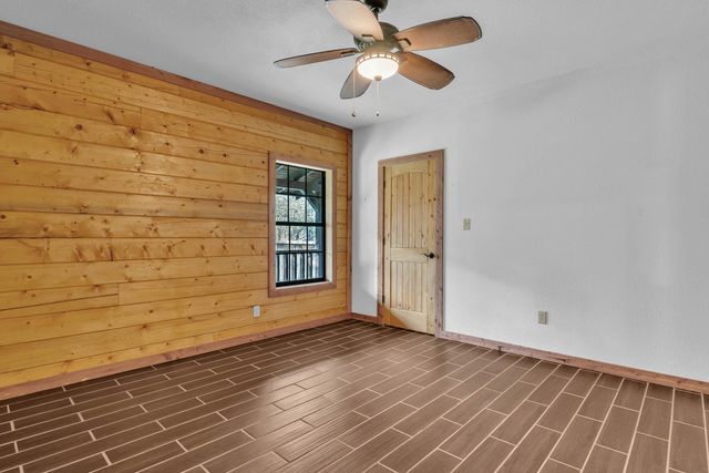 751 Cherokee Lane, Gladewater, TX 75647