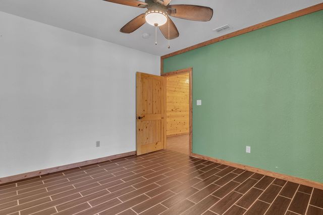 751 Cherokee Lane, Gladewater, TX 75647