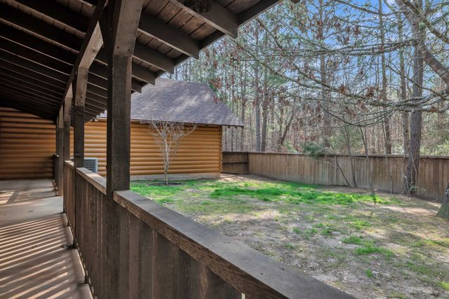 751 Cherokee Lane, Gladewater, TX 75647