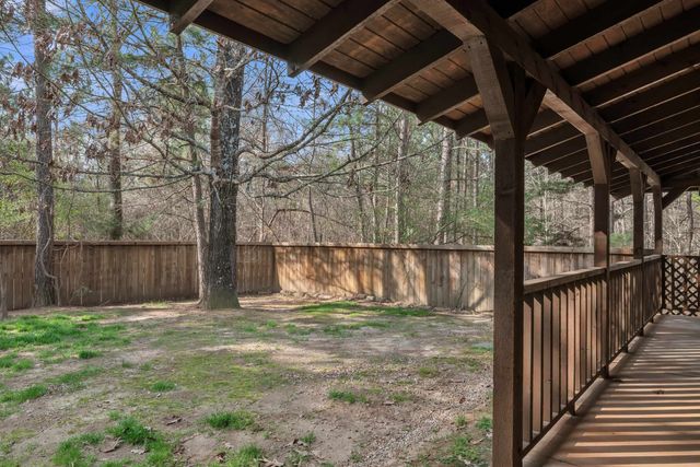 751 Cherokee Lane, Gladewater, TX 75647