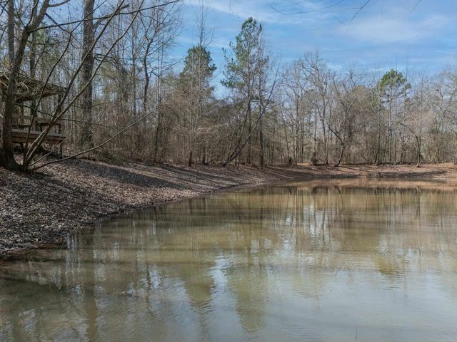 751 Cherokee Lane, Gladewater, TX 75647