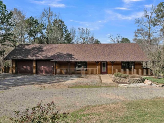 751 Cherokee Lane, Gladewater, TX 75647