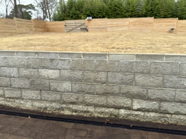 1633 Winston St, Florence, AL 35630