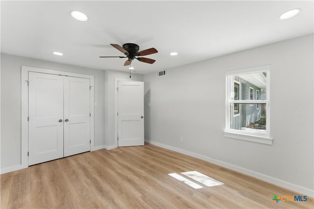 1230 Fredericksburg Road, New Braunfels, TX 78130