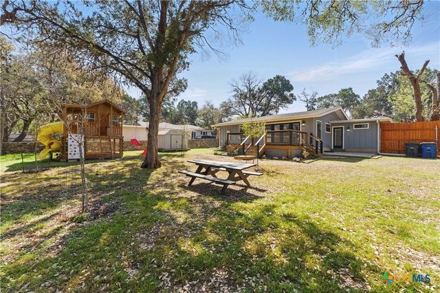 1230 Fredericksburg Road, New Braunfels, TX 78130