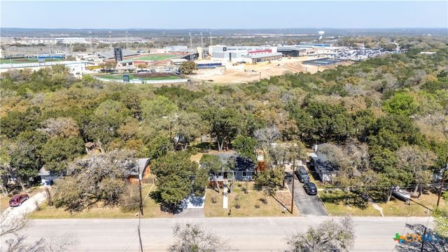 1230 Fredericksburg Road, New Braunfels, TX 78130
