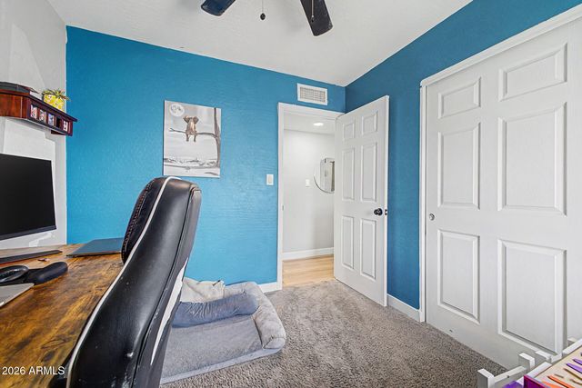 3844 W CARIBBEAN Lane, Phoenix, AZ 85053