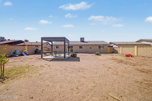 3844 W CARIBBEAN Lane, Phoenix, AZ 85053