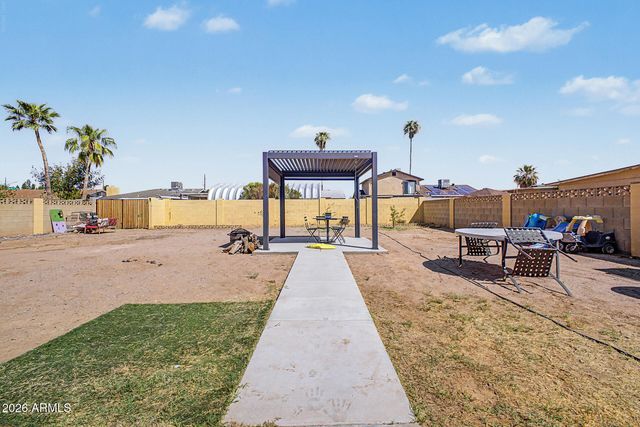 3844 W CARIBBEAN Lane, Phoenix, AZ 85053