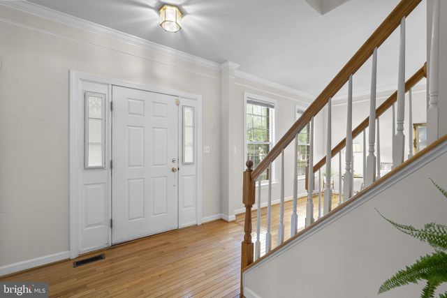 6000 LYCEUM LN, Manassas, VA 20112