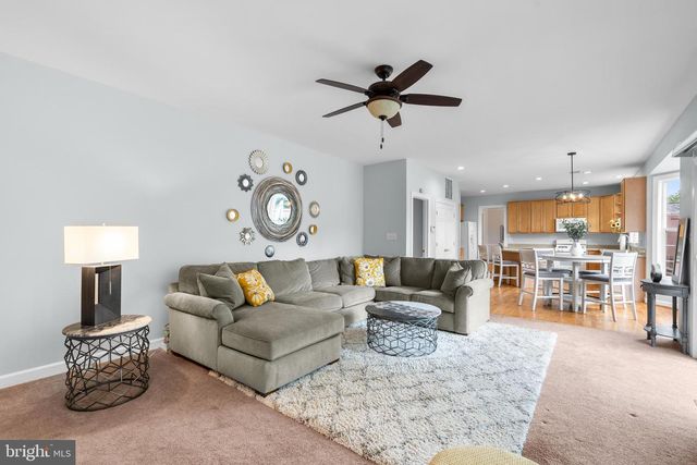 6000 LYCEUM LN, Manassas, VA 20112