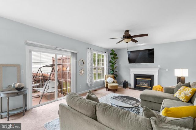 6000 LYCEUM LN, Manassas, VA 20112