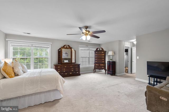 6000 LYCEUM LN, Manassas, VA 20112