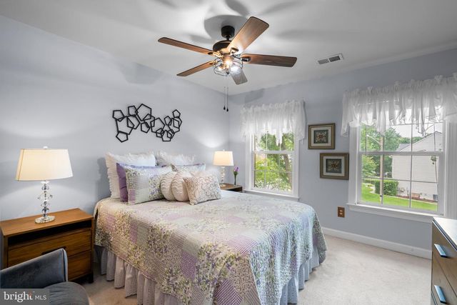 6000 LYCEUM LN, Manassas, VA 20112