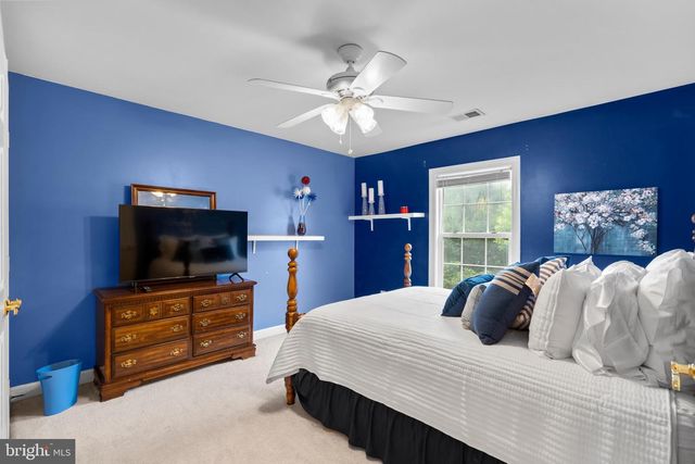 6000 LYCEUM LN, Manassas, VA 20112
