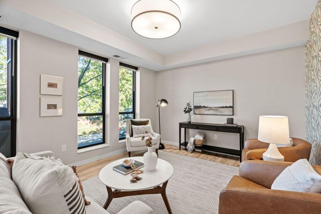 4745 Minnehaha Avenue 205, Minneapolis, MN 55406