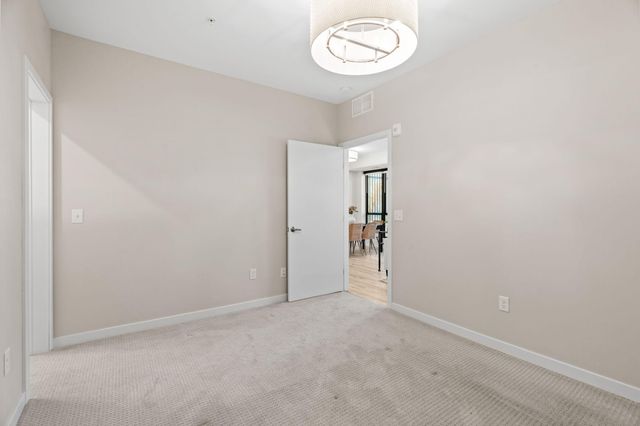 4745 Minnehaha Avenue 205, Minneapolis, MN 55406