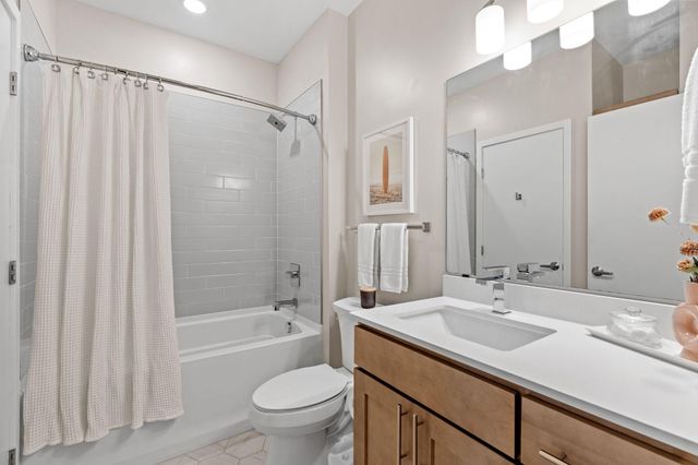 4745 Minnehaha Avenue 205, Minneapolis, MN 55406