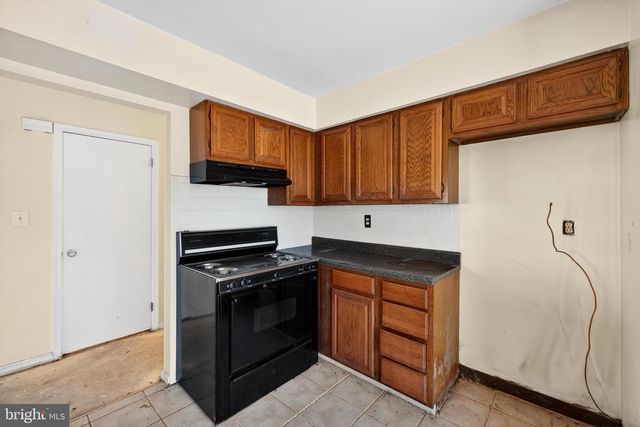 7 THEODORA CT, Wilmington, DE 19808