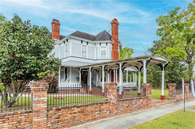 622 E Main Street, Blackshear, GA 31516