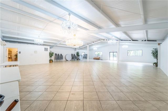 622 E Main Street, Blackshear, GA 31516