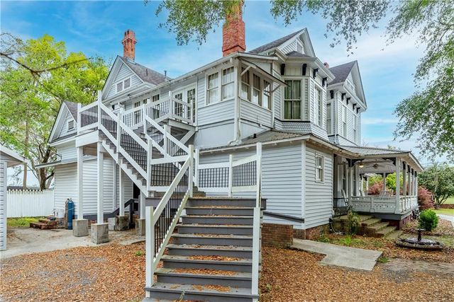622 E Main Street, Blackshear, GA 31516