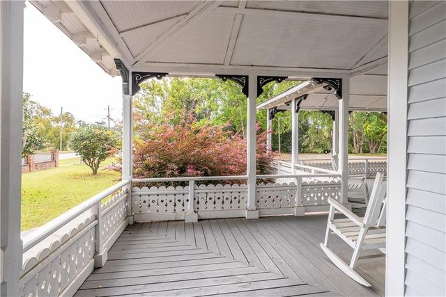 622 E Main Street, Blackshear, GA 31516