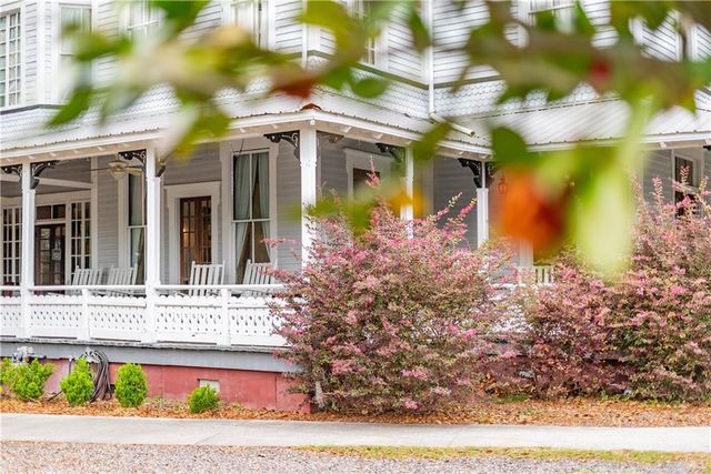 622 E Main Street, Blackshear, GA 31516