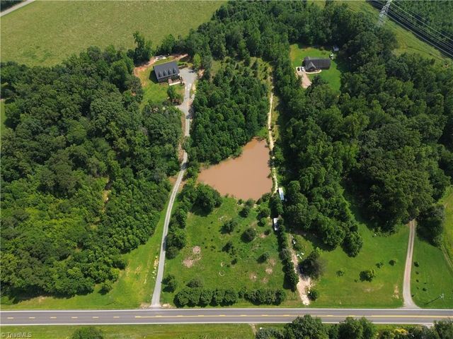00 *87*, Reidsville, NC 27320