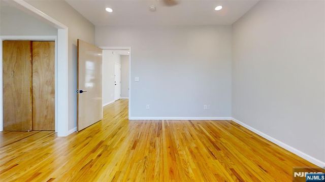11 Schuyler Court R2, Kearny, NJ 07032