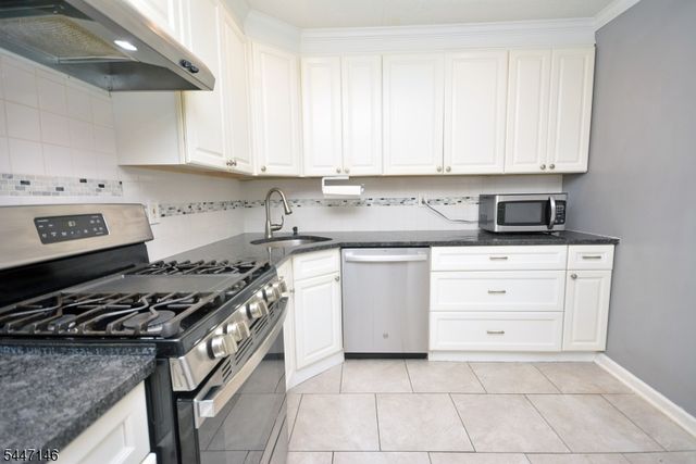 59 Oneill Ct, Lawrence Twp., NJ 08648