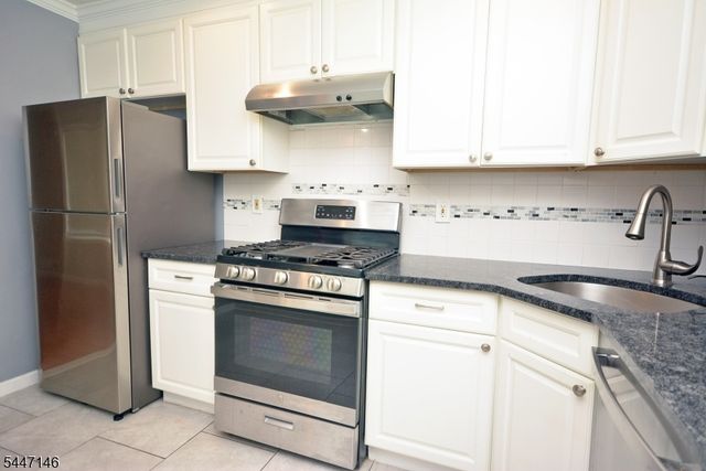 59 Oneill Ct, Lawrence Twp., NJ 08648
