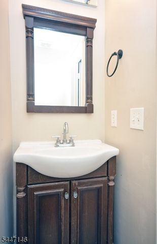 59 Oneill Ct, Lawrence Twp., NJ 08648