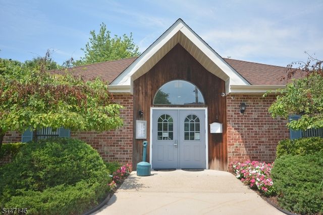 59 Oneill Ct, Lawrence Twp., NJ 08648