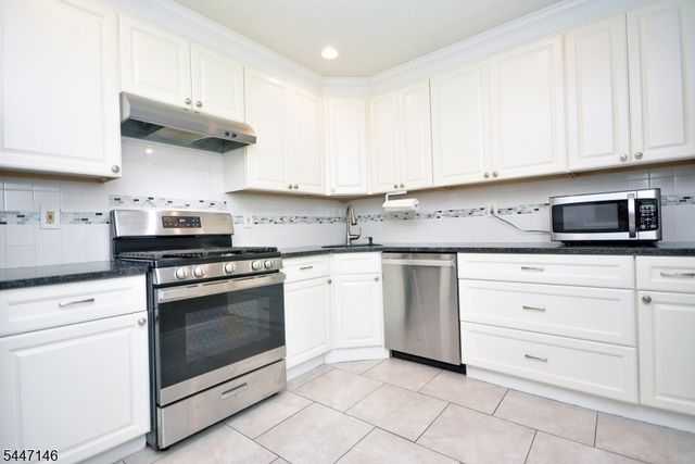 59 Oneill Ct, Lawrence Twp., NJ 08648