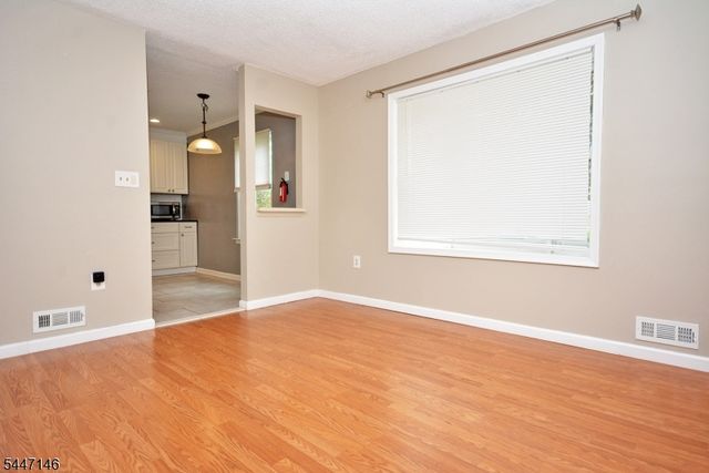 59 Oneill Ct, Lawrence Twp., NJ 08648