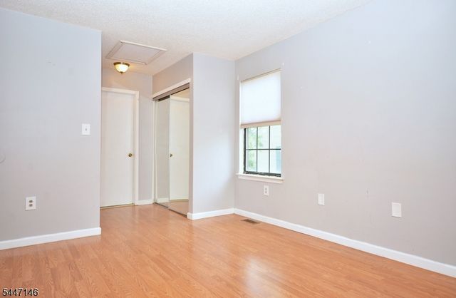 59 Oneill Ct, Lawrence Twp., NJ 08648