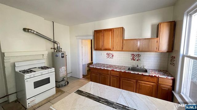 760 Harrison Avenue 3, Harrison, NJ 07029