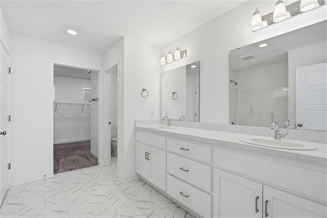 2765 SW 11th Street, Lee's Summit, MO 64081