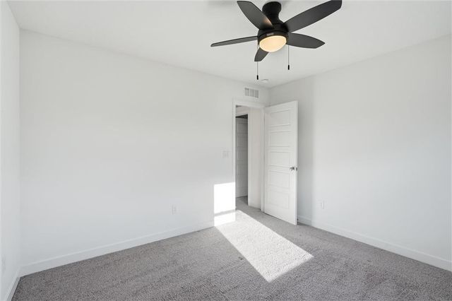 2765 SW 11th Street, Lee's Summit, MO 64081