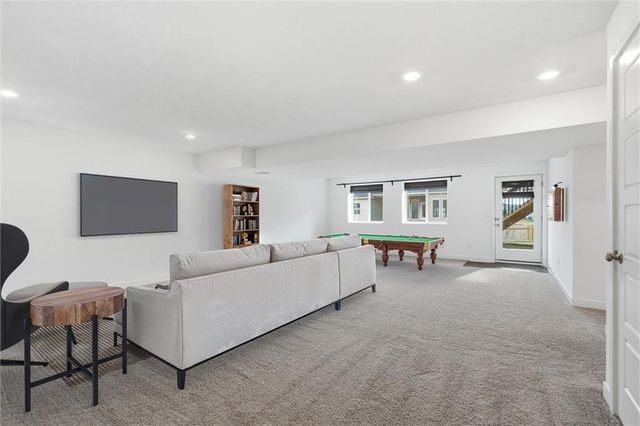 2765 SW 11th Street, Lee's Summit, MO 64081