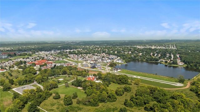 2765 SW 11th Street, Lee's Summit, MO 64081