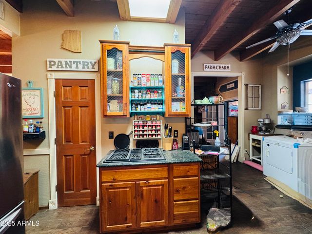 2640 Spoonbill Drive, Happy Jack, AZ 86024