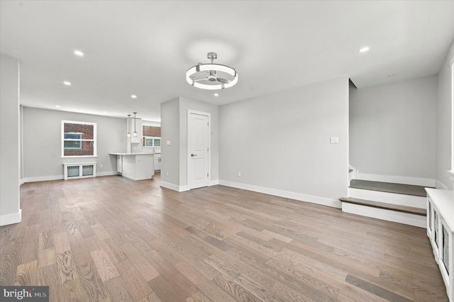 1325 BARNETT ST, Philadelphia, PA 19111