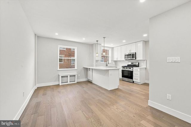 1325 BARNETT ST, Philadelphia, PA 19111